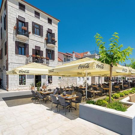 Luxury Apartments Perko Kaštela エクステリア 写真