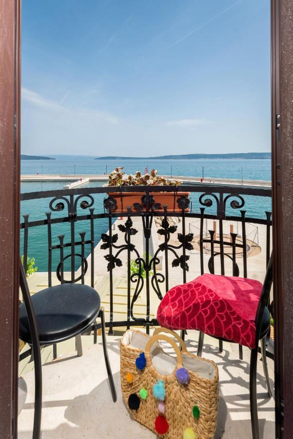Luxury Apartments Perko Kaštela エクステリア 写真