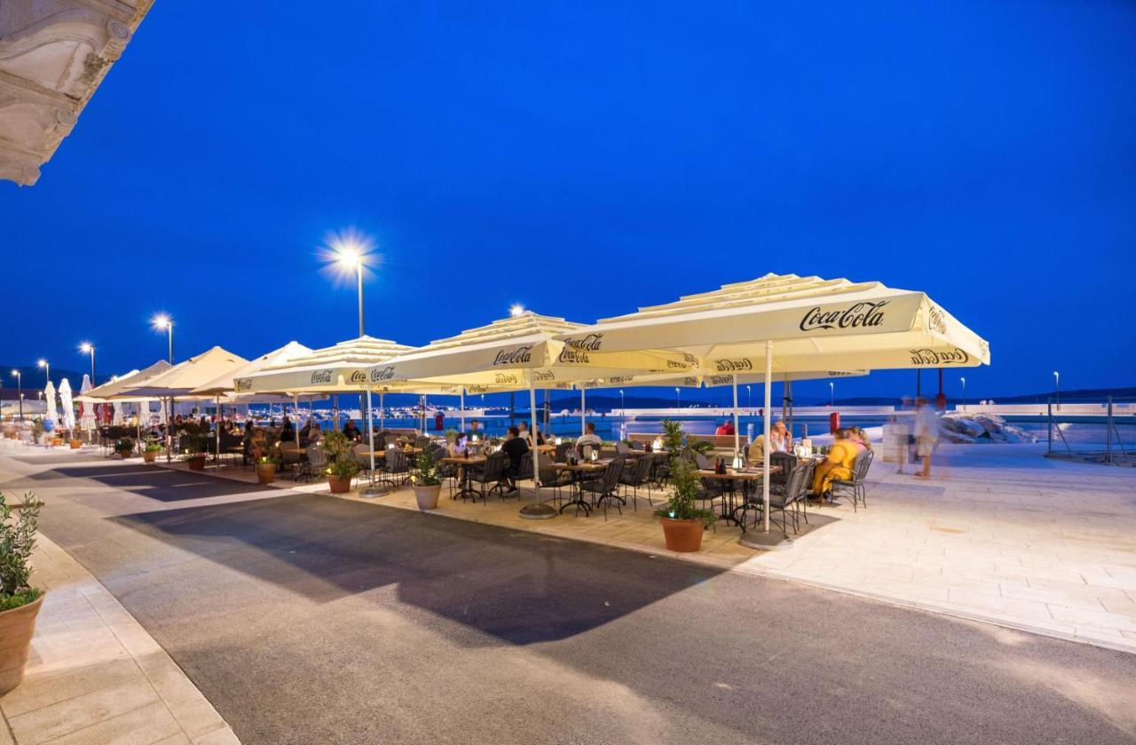 Luxury Apartments Perko Kaštela エクステリア 写真