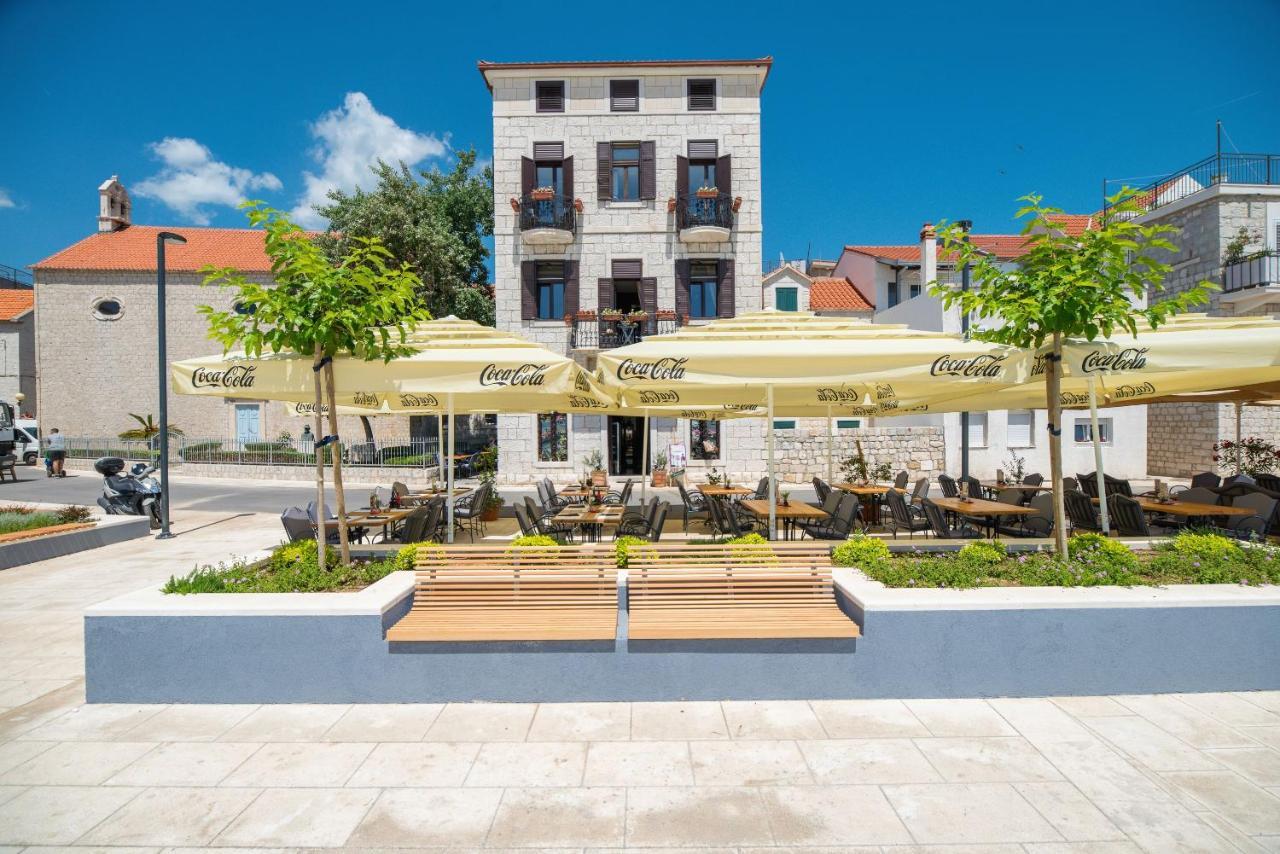 Luxury Apartments Perko Kaštela エクステリア 写真