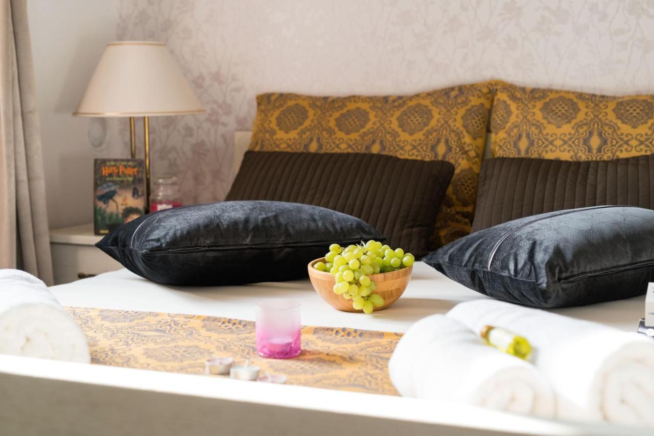 Luxury Apartments Perko Kaštela エクステリア 写真