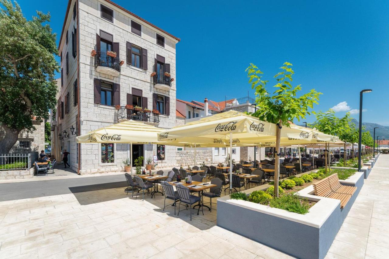 Luxury Apartments Perko Kaštela エクステリア 写真