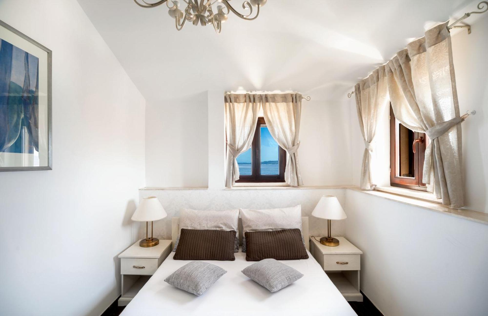 Luxury Apartments Perko Kaštela 部屋 写真