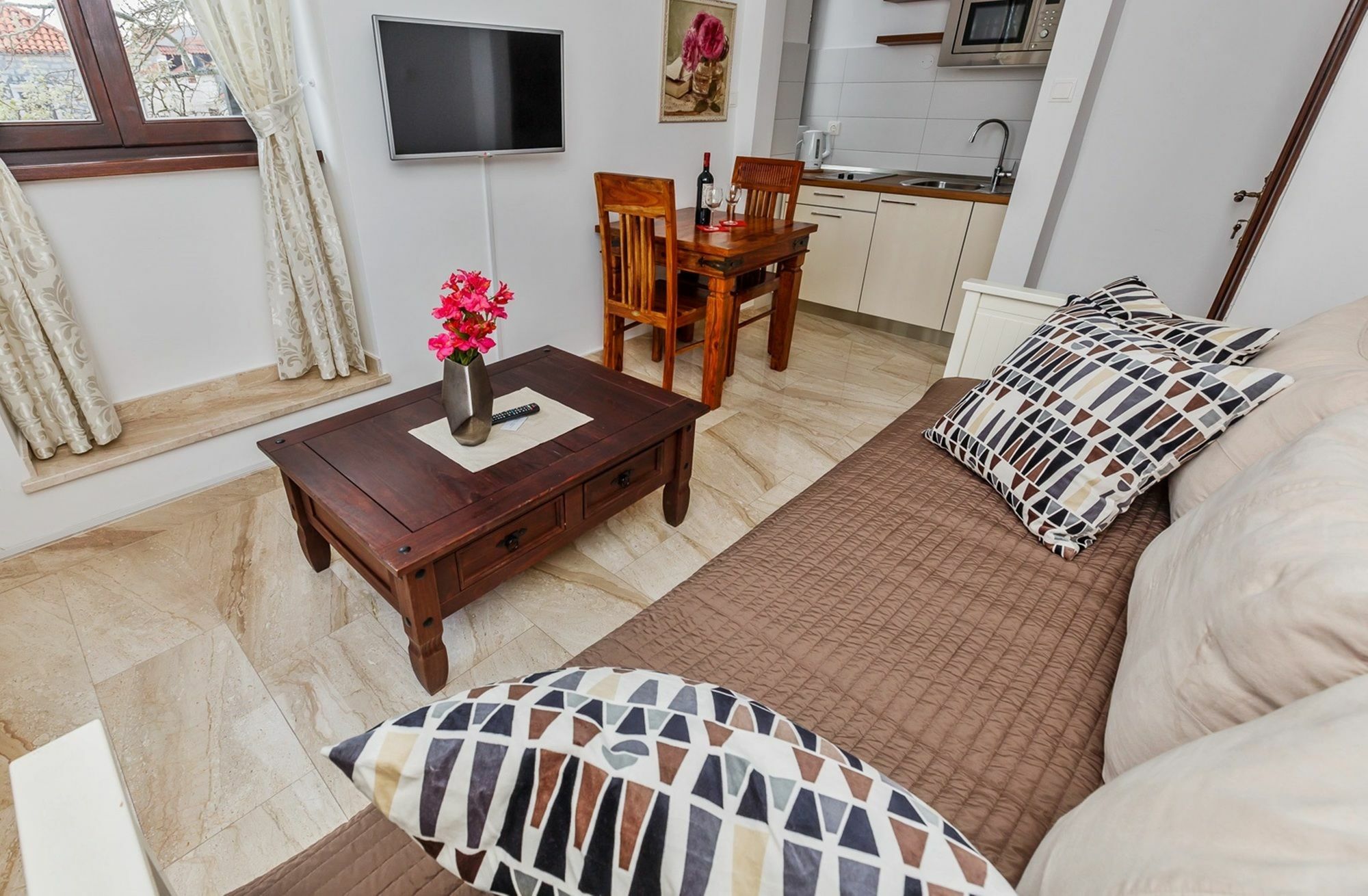 Luxury Apartments Perko Kaštela エクステリア 写真
